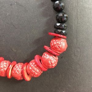 Unknown Jewelry - Vintage Chunky Red and Black Beaded Necklace Unknown Jewelry - Vintage Chunky Red and Black Beaded Necklace